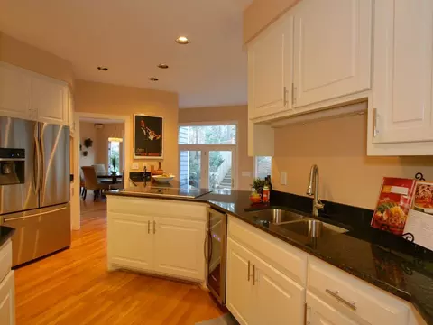 5407 Piney Bluff Ct, Durham, NC 27705 photo 6