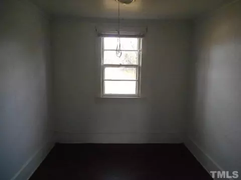 1094 Packing Plant Rd, Smithfield, NC 27577 photo 6