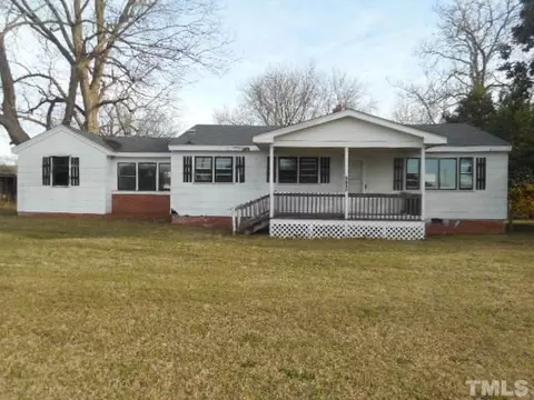 1094 Packing Plant Rd, Smithfield, NC 27577 photo 1