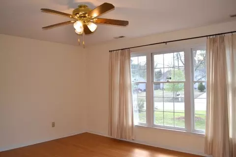 5712 Hadrian Dr, Durham, NC 27703 photo 8