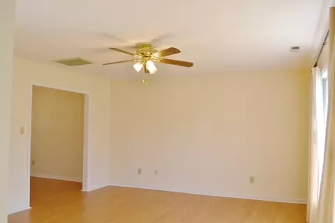5712 Hadrian Dr, Durham, NC 27703 photo 10