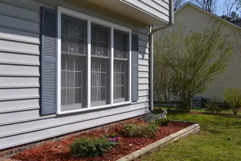 5712 Hadrian Dr, Durham, NC 27703 photo 4