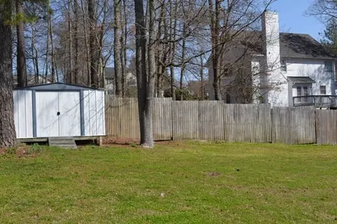 5712 Hadrian Dr, Durham, NC 27703 photo 7