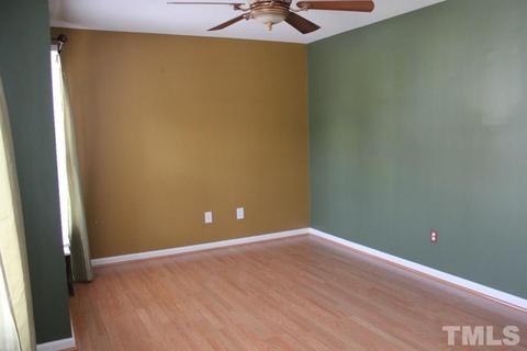 8 Silverbell Ct, Durham, NC 27713 photo 17