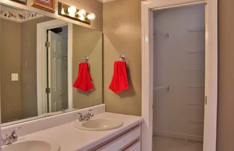 9861 Old Middlesex Rd, Middlesex, NC 27557 photo 8