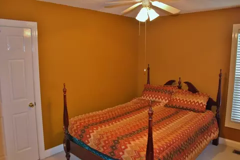 9861 Old Middlesex Rd, Middlesex, NC 27557 photo 9