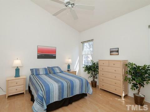 216 Windhover Dr, Chapel Hill, NC 27514 photo 9