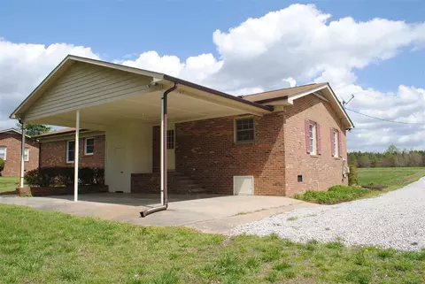 754 Abbott Rd, Henderson, NC 27537 photo 3