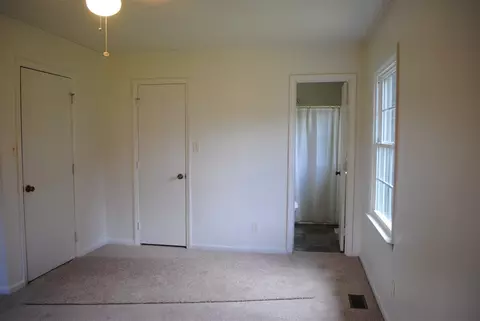 754 Abbott Rd, Henderson, NC 27537 photo 12