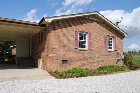 754 Abbott Rd, Henderson, NC 27537 photo 2