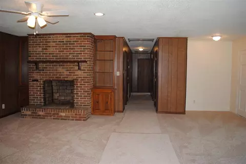 754 Abbott Rd, Henderson, NC 27537 photo 7