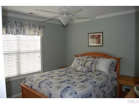 1901 Carnation Dr, Durham, NC 27703 photo 19