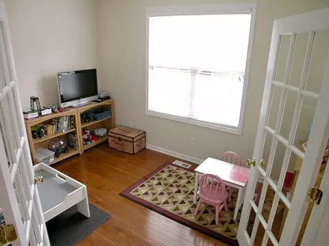 1901 Carnation Dr, Durham, NC 27703 photo 4