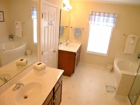 1901 Carnation Dr, Durham, NC 27703 photo 15
