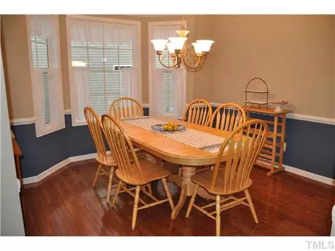 1901 Carnation Dr, Durham, NC 27703 photo 3