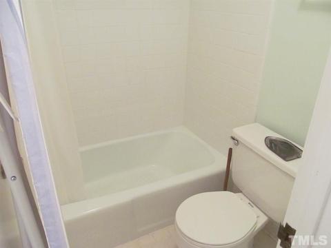 171 Clancy Cir, Cary, NC 27511 photo 8