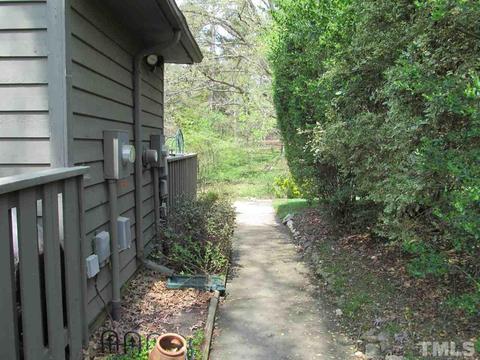171 Clancy Cir, Cary, NC 27511 photo 11