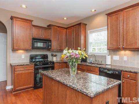 6025 Clarks Fork Dr, Raleigh, NC 27616 photo 10