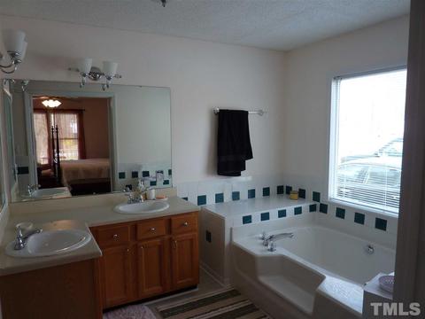 4038 Raney Way Dr, Stem, NC 27581 photo 11