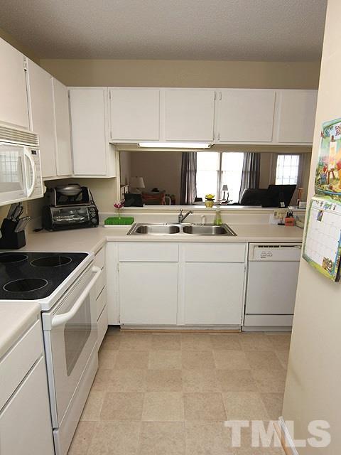 2 Prestwick Pl, Durham, NC 27705 photo 8