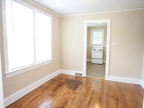 3001 University Dr, Durham, NC 27707 photo 4
