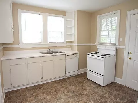 3001 University Dr, Durham, NC 27707 photo 5