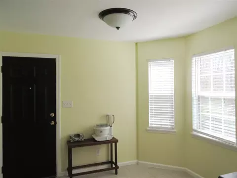 210 Hemmingwood Dr, Durham, NC 27713 photo 9
