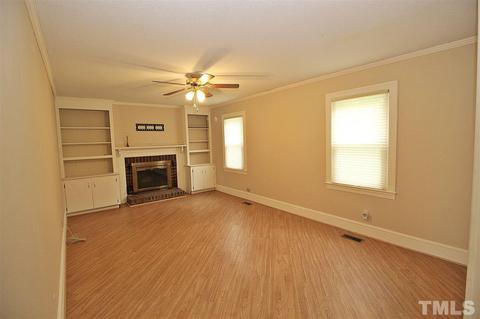 702 SW Maynard Rd, Cary, NC 27511 photo 7