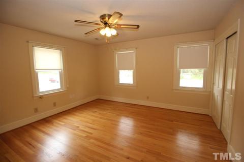 702 SW Maynard Rd, Cary, NC 27511 photo 16