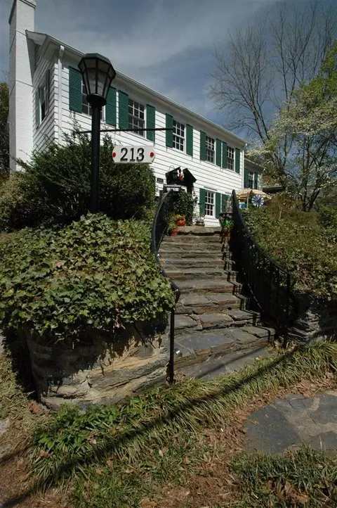 213 E Markham Ave, Durham, NC 27701 photo 2