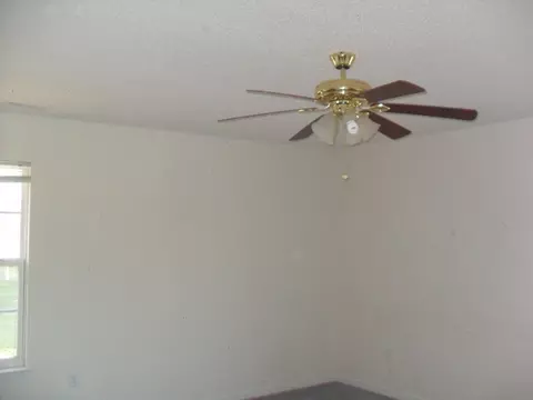 1929 Edgerton Dr, Durham, NC 27703 photo 5