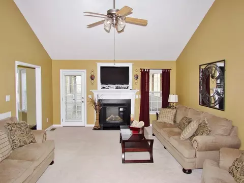 57 Spring Leaf Ln, Wendell, NC 27591 photo 4
