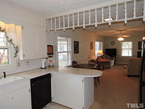 1104 Ridge Rd, Roxboro, NC 27573 photo 4