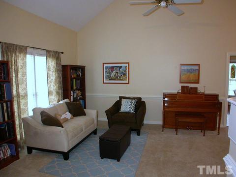 103 Densbury Ct, Durham, NC 27713 photo 4