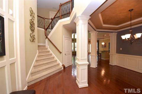 1704 Eagle Lodge Ln, Durham, NC 27703 photo 3