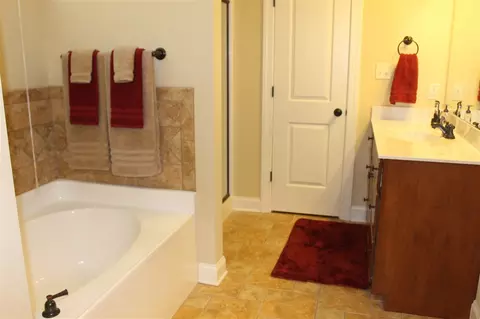 118 Suntree Ln, Garner, NC 27529 photo 12
