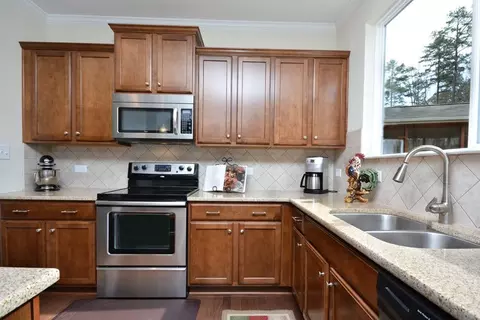 1007 Lakeview Rd, Durham, NC 27712 photo 9
