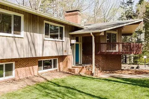 2716 Montgomery St, Durham, NC 27705 photo 2