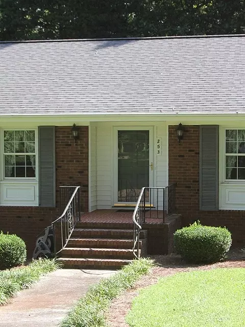 253 Summerwinds Dr, Cary, NC 27518 photo 3