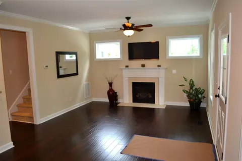 1724 Arrowhead Dr, Durham, NC 27705 photo 4