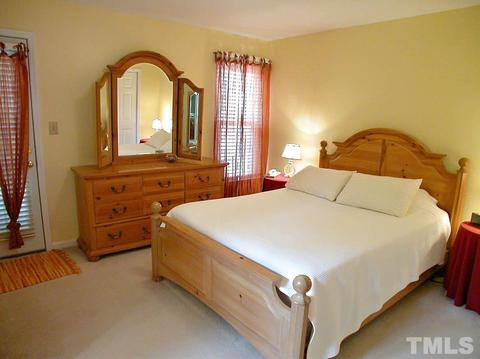 3328 E Annaley Dr, Raleigh, NC 27604 photo 6
