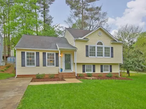 121 Carmel Woods Ct, Wake Forest, NC 27587 photo 1