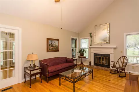 7 Fox Chase Ln, Durham, NC 27713 photo 11