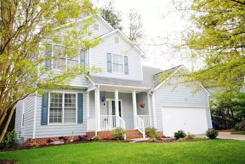 24 Chestnut Bluffs Ln, Durham, NC 27713 photo 2