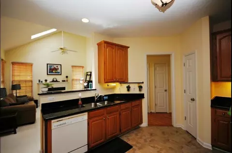 24 Chestnut Bluffs Ln, Durham, NC 27713 photo 9