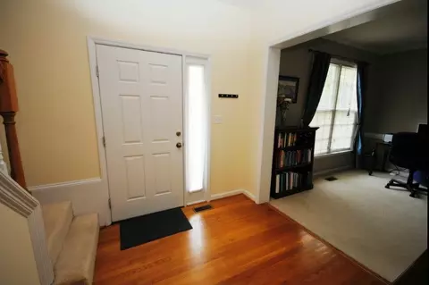 24 Chestnut Bluffs Ln, Durham, NC 27713 photo 3
