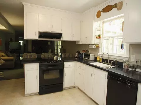 2706 Dunhaven Dr, Garner, NC 27529 photo 6
