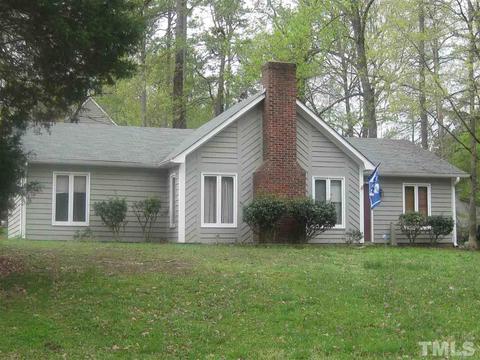 1633 Rowemont Dr, Durham, NC 27705 photo 1