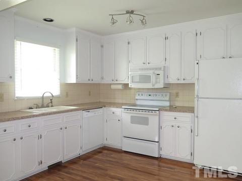 421 Fairview Rd, Apex, NC 27502 photo 5