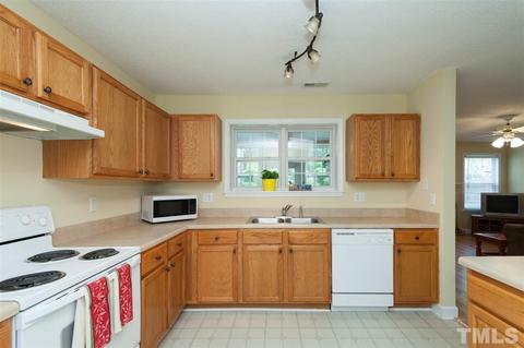 804 Brickstone Dr, Apex, NC 27502 photo 5